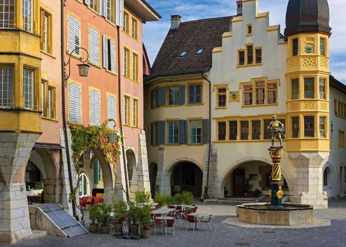 Haus De Philosophe Et Compositeur Rousseau Biel Luaran gambar